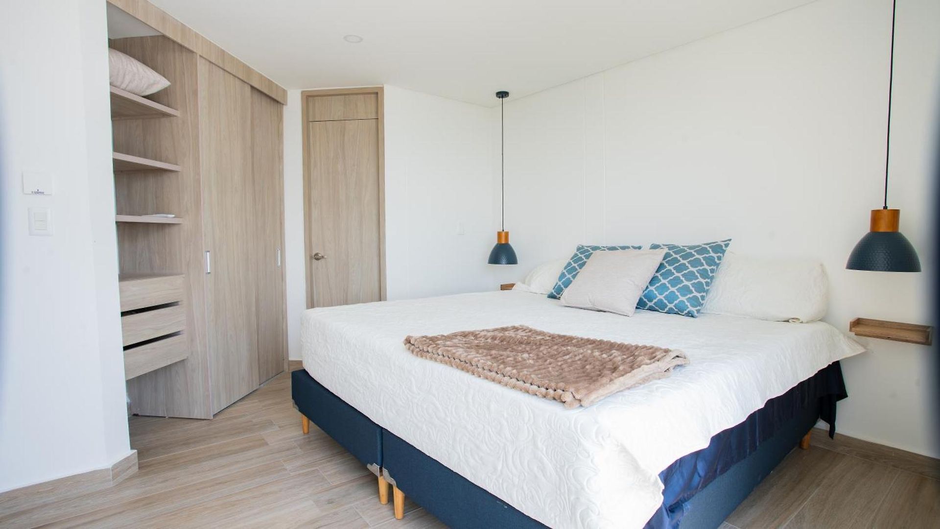 Apartamento Familiar 2 Habitaciones, Vista Ciénaga Rooftop Piso 17 Cielo Mar Cartagena