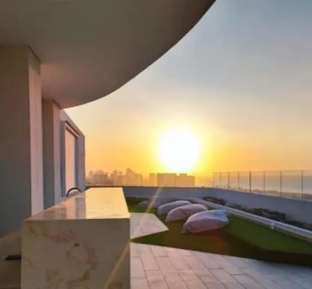 Familiar 2 Habitaciones, Vista Cienaga Rooftop Piso 17 Cielo Mar Apartment